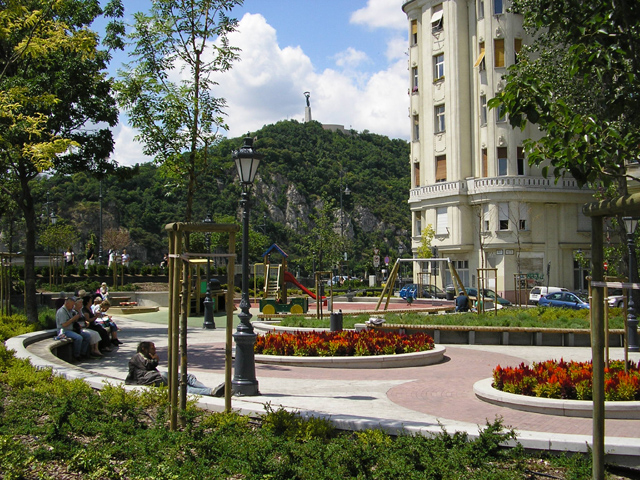 17 Budapešť, Fövam tér, pohled na Gellért, 05.07.11